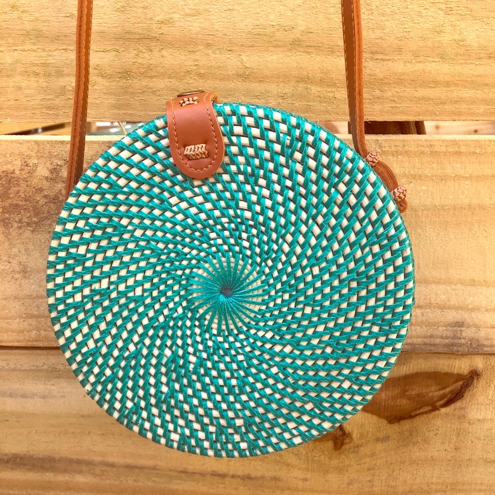 Boho Beach Hand-Woven Circular Purse